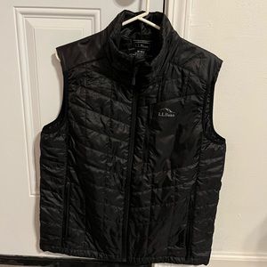 Mens LL Bean PrimaLoft Packaway vest